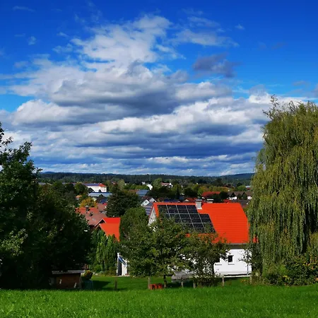 Panorama Mit 2 Schlafzi Im Allgaeu Mit Balkon * Marktoberdorf