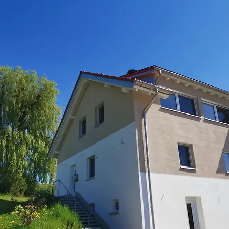 Panorama Im Allgaeu Mit Balkon, Garten Und Stellplatz מארקטאוברדורף