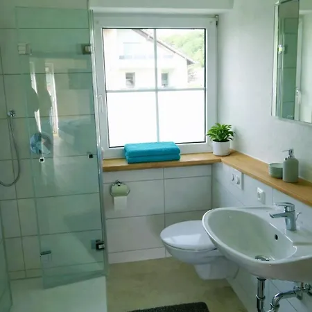 شقة Panorama Im Allgaeu Mit Balkon, Garten Und Stellplatz *