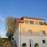 Panorama Im Allgaeu Mit Balkon, Garten Und Stellplatz * Marktoberdorf